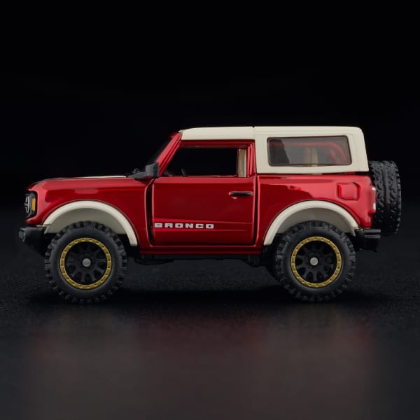 Hotwheels '21 Ford Bronco 1:64 Scale |  2026 Collector Edition RLC JJY74-9893