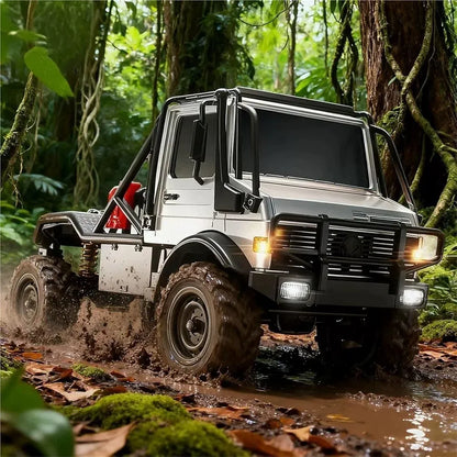 No.Mn-333 Remote Control Truck U4000 1:18 Scale 2.4GHz Battery Charging Method 7.4v Battery Set, LED Lights USB Charging Port RC Truck