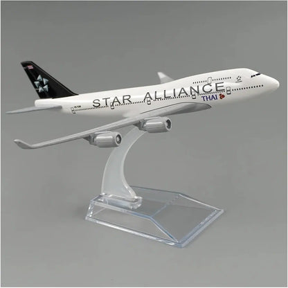 Aircraft Model Star Alliance, Avión De Aleación De Modelo Airplane B747, HS-TGW 16cm (code 130)