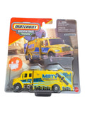 Matchbox Working Rigs Freightliner M2 106 Satellite Truck / Camino Imported 1:64 Scale Diecast Metal