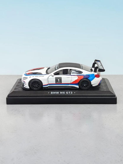 CCA 'BMW M6 GT3 1:44 Scale Diecast Model Car |White Racing Edition