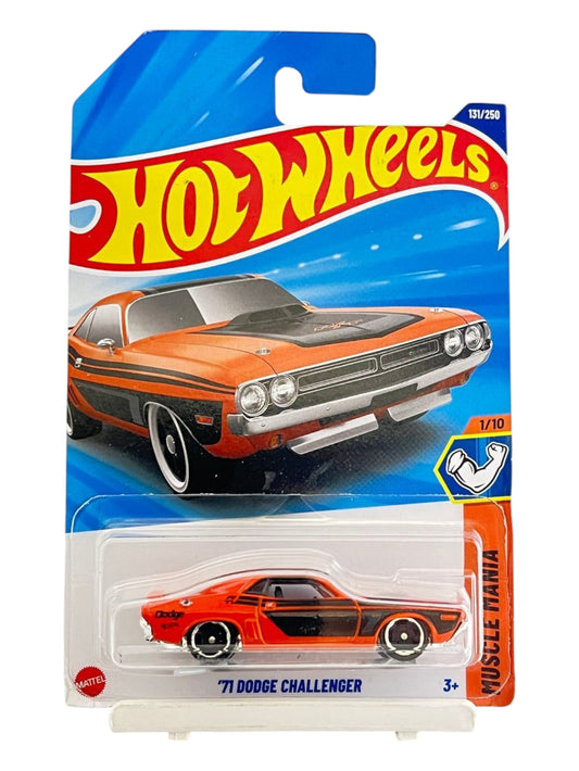 Hotwheels '71 Dodge Challenger imported mainline 1:64 Scale