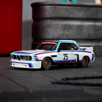 HotWheels ELITE 64 1975 BMW 3.0 csl race Imported premium rlc 1:64 Scale (with protector) jcp42