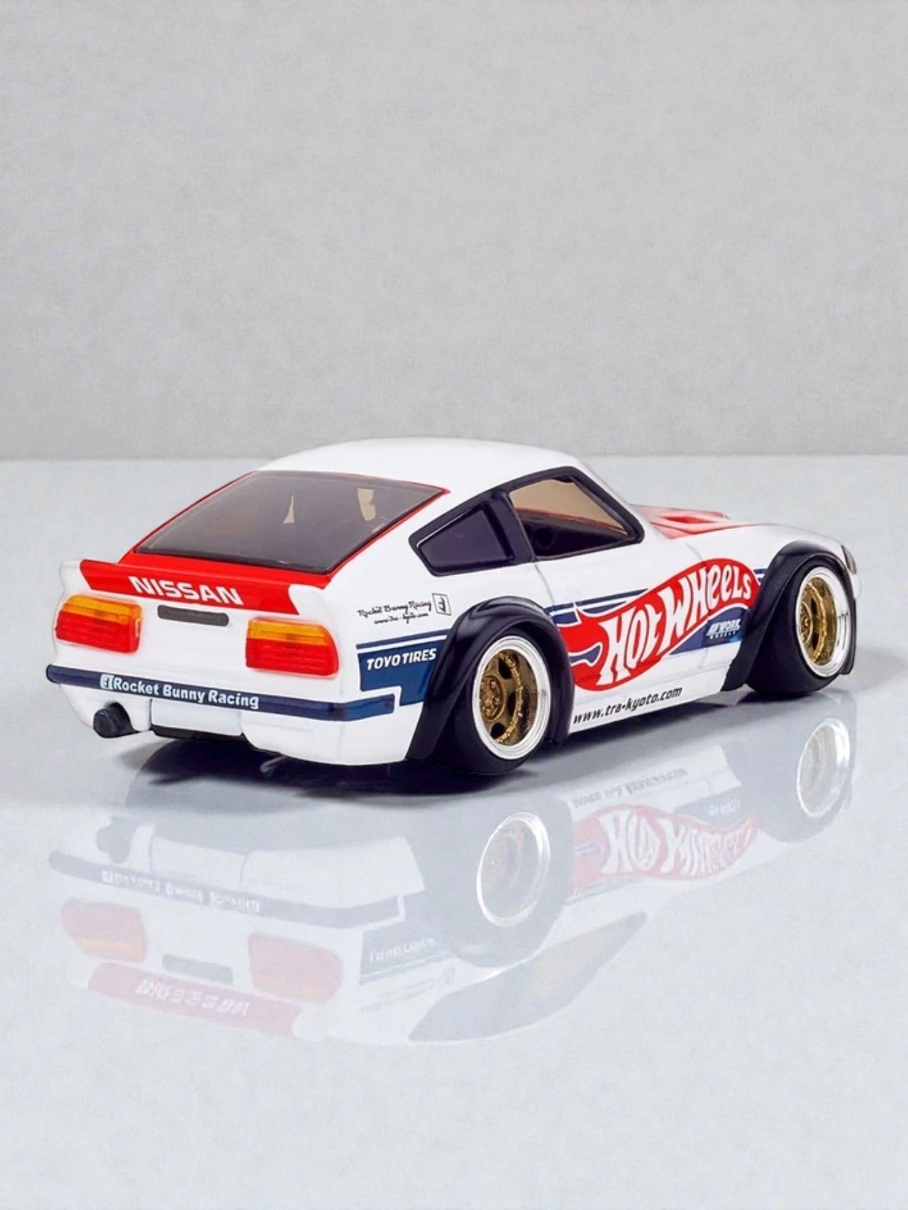 Hotwheels elite 64 RLC Pandem DATSUN 280ZX (With  Protector) 1:64 Scale
