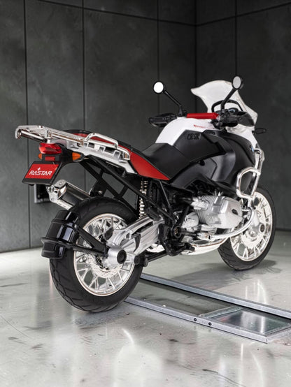Rastar BMW R 1200 GS Diecast Motorcycle Model – 1/9 Scale Metal & Plastic Adventure Bike Replica(White & Red)