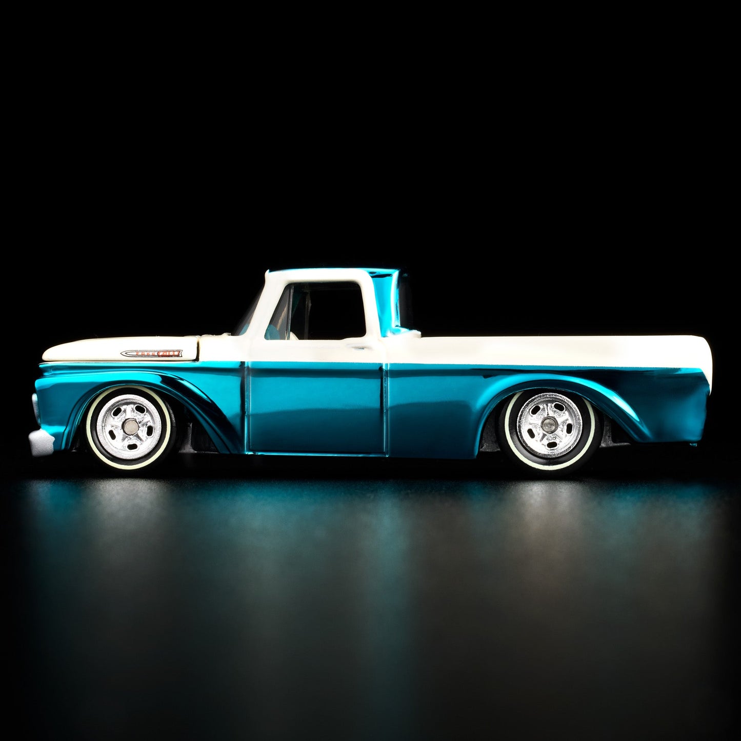 Hotwheels 1962 ford f100 imported rlc 1:64 Scale