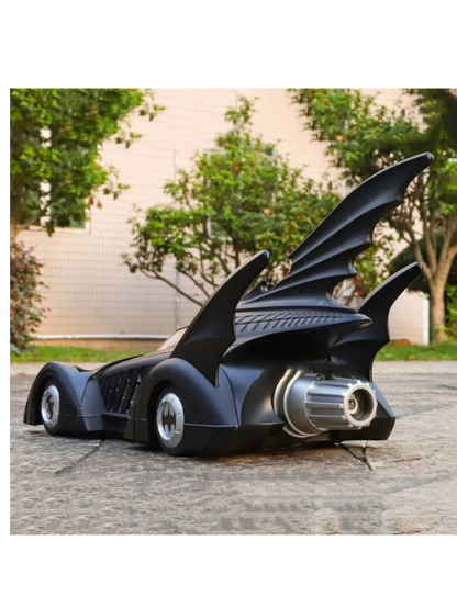 QY Toys Batman Forever 1995 Batmobile 1:18 Scale (Official Licensed Product)