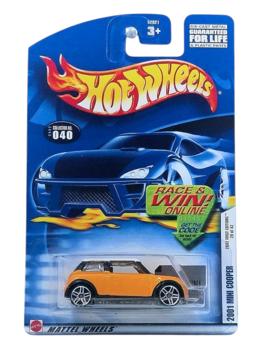 HotWheels 2001 Mini Cooper Collector No-040 Imported Mainline 1:64 Scale
