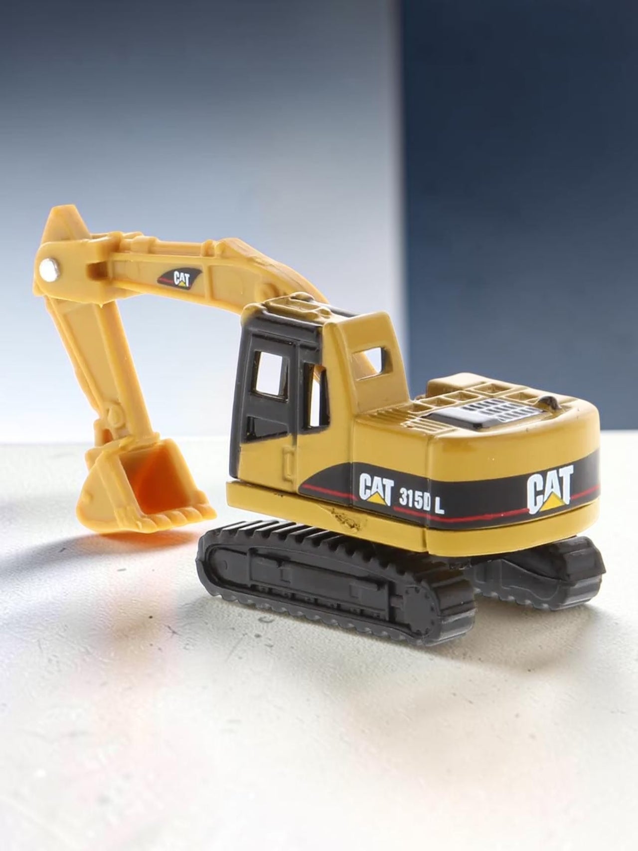CAT 315D L Excavator 1:86 Scale Diecast Model | Construction Mini Series | Premium Collectible Vehicle