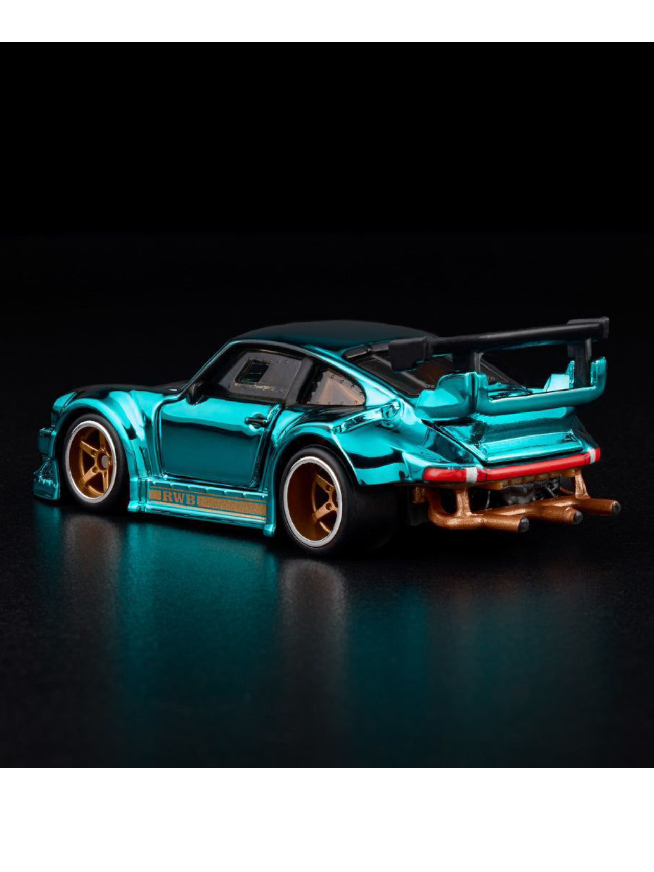 HotWheels RWB Porsche 930 RLC 1:64 Scale (With Acrylic Case) – Toy