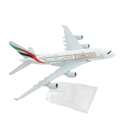 Aircraft model Emirates A6-EEJ Airplane Diecast metal 16cm, With Display Stand