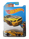 Hot wheels 13 ford mustang GT imported mainline 1/64 Scale
