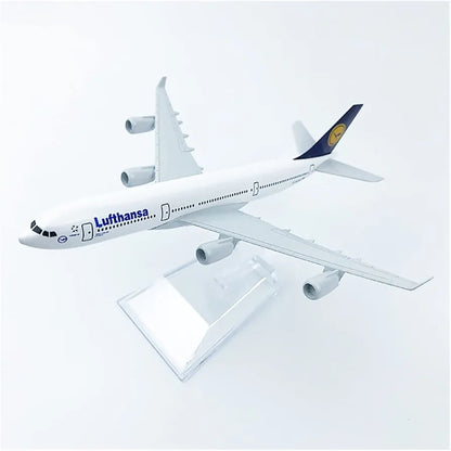Aircraft Model Lufthansa 16cm Alloy Aircraft Airbus A340 Airplane (Code-117)