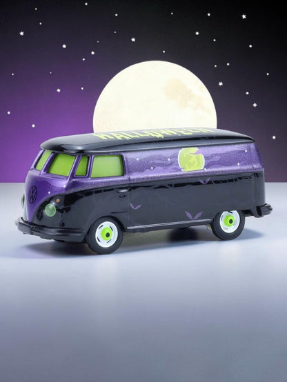 GreenLight Exclusive Halloween Volkswagen Type 2 Panel Van 1:64 Scale | Glow in the Dark | Limited Edition
