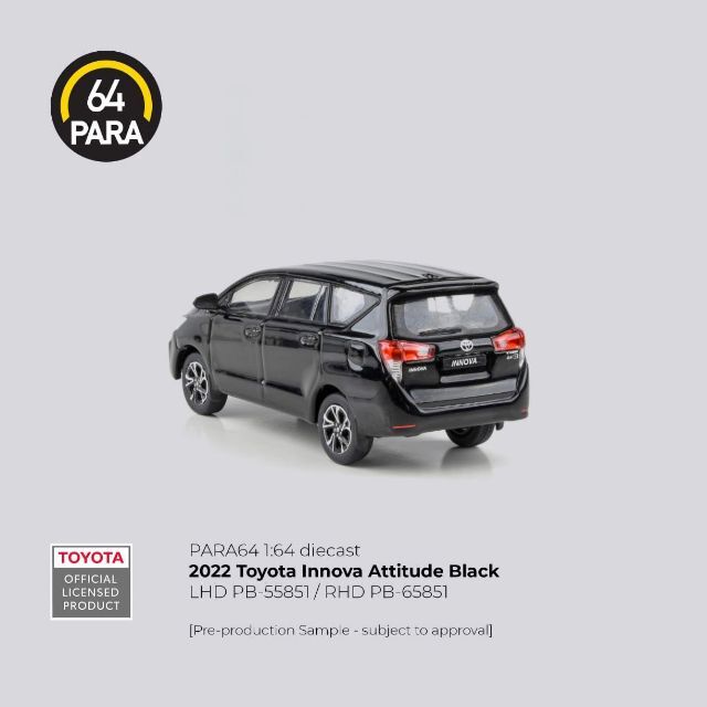 Para64 2022 Toyota Innova Attitude Black Global Exclusive Imported 1:64 Scale