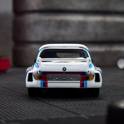 HotWheels ELITE 64 1975 BMW 3.0 csl race Imported premium rlc 1:64 Scale (with protector) jcp42