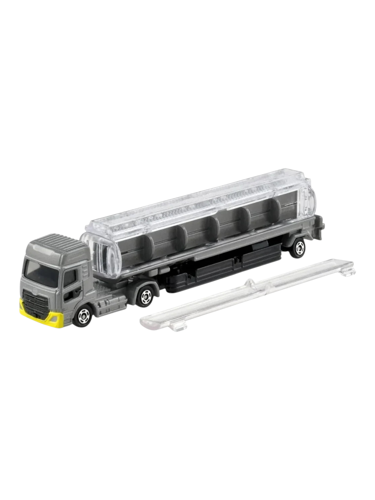 Takara Tomy Tomica ud trucks Quon tank lorry