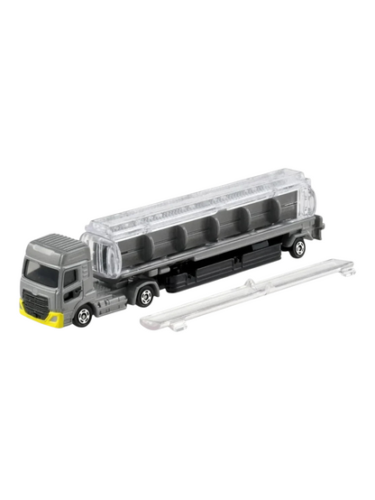 Takara Tomy Tomica ud trucks Quon tank lorry