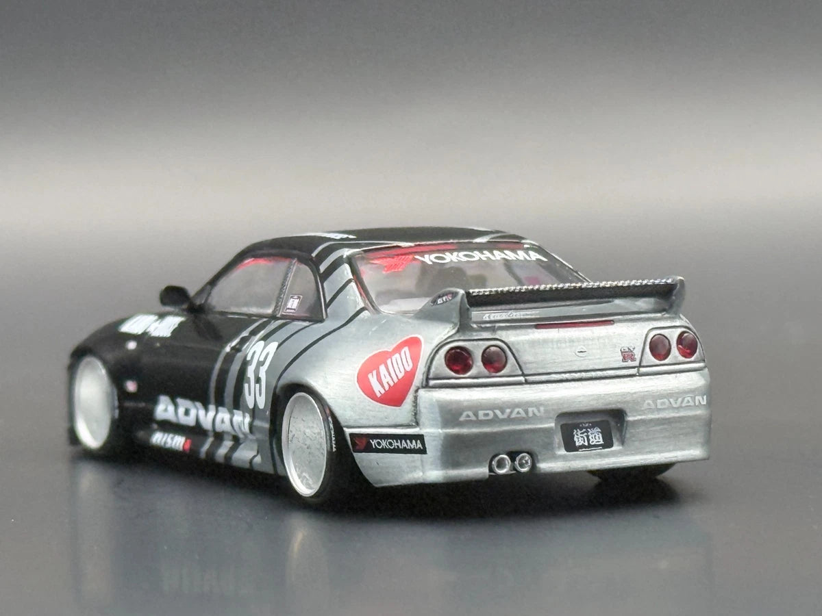 Kaido House x Mini GT Nissan Skyline GT-R (R33) Kaido Works ADVAN (#191) 1/64 Scale