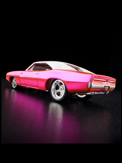 HotWheels Club Exclusive 1969 Dodge Charger R/T RLC 1:64 Scale (With Protector)