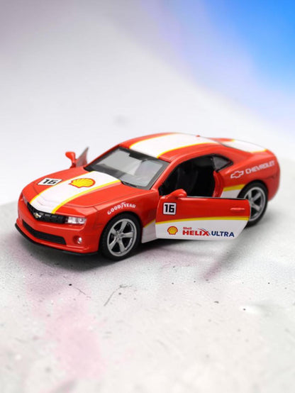 CCA 1:43 Chevrolet Camaro SS Shell Helix Ultra Racing Edition Diecast Model Car – Red/White