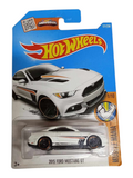 HotWheels 2015 Ford Mustang GT Imported mainline 1:64