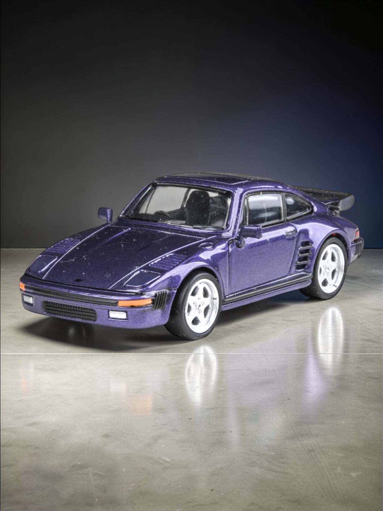 PARA64 1989 RUF BTR Slantnose Prussian Blue 1:64 Scale-Rare Classic Diecast Model