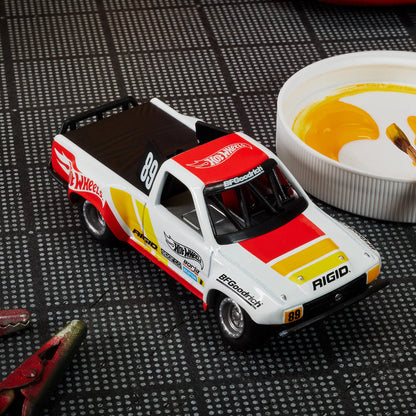 Hotwheels Elite 64 - 1989 Toyota Hilux Stadium Truck Premium Metal Die-cast Collectible 1:64 Scale (With Protector) HWR90