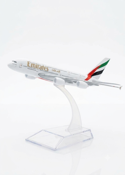 Aircraft model Emirates A6-EEJ Airplane Diecast metal 16cm, With Display Stand