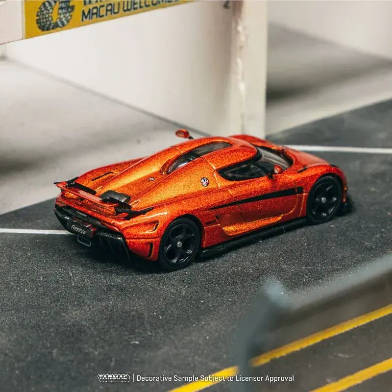 Tarmac works Koenigsegg regera 1:64 Scale