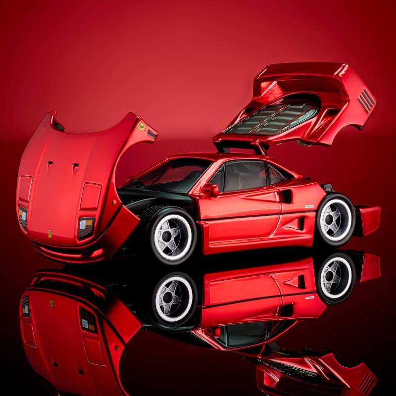 HotWheels RLC Ferrari F40 Sports Car With Diteling Diecast Model 1:64 Scale Color -Red Line Club Opening Rear Clamshell With Engine Detail And Front Bonnet Premium Car