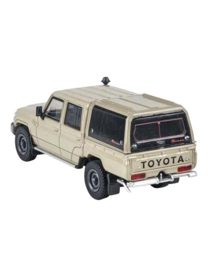 Para64 2014 Toyota Land Cruiser LC79 Sandy Taupe 1:64 Scale Diecast