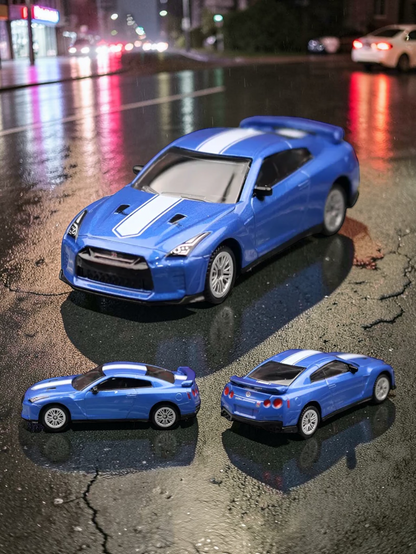CCA Nissan GT-R (R35) Blue 1:64 Scale Diecast Model S03-01