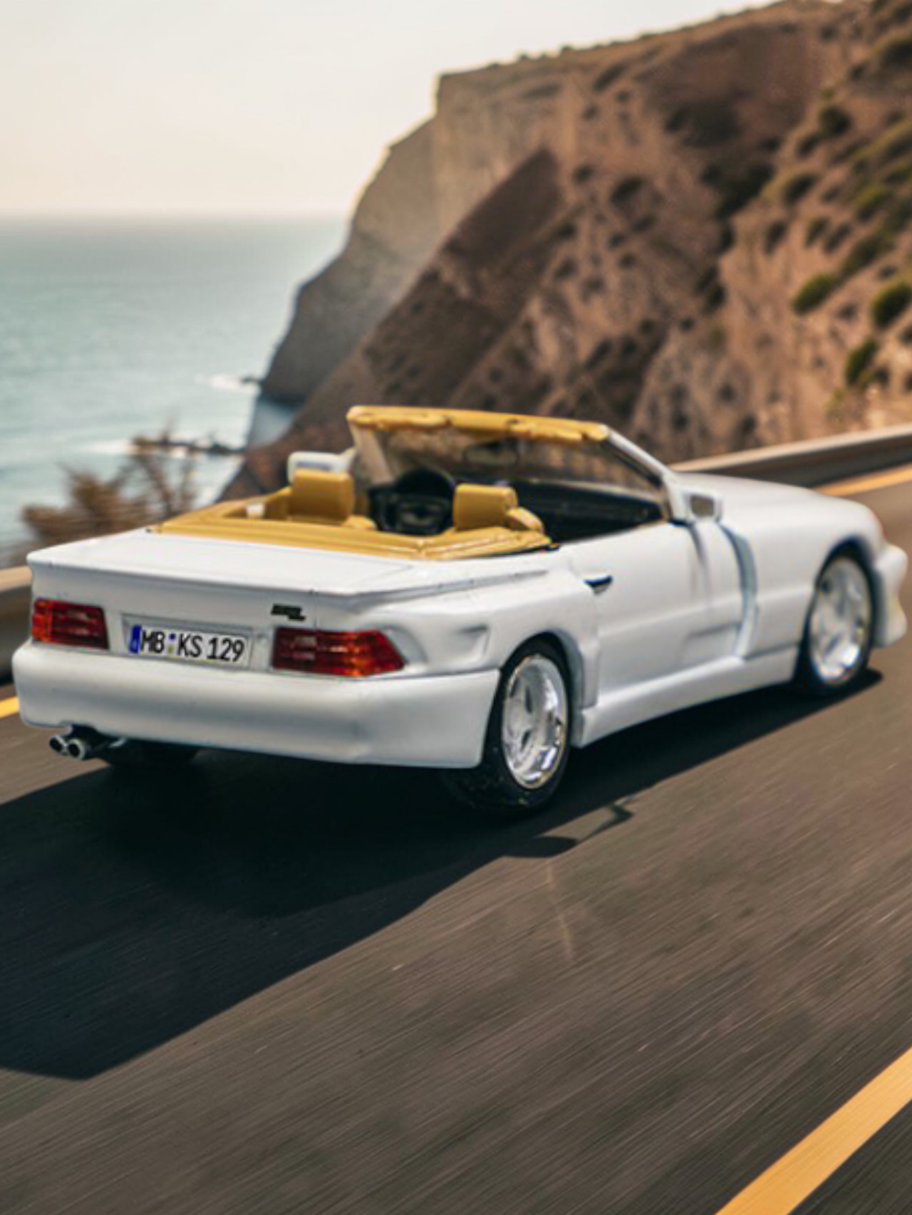 Tarmac Works Mercedes-Benz SL Koenig Specials-Premium Diecast Model Car