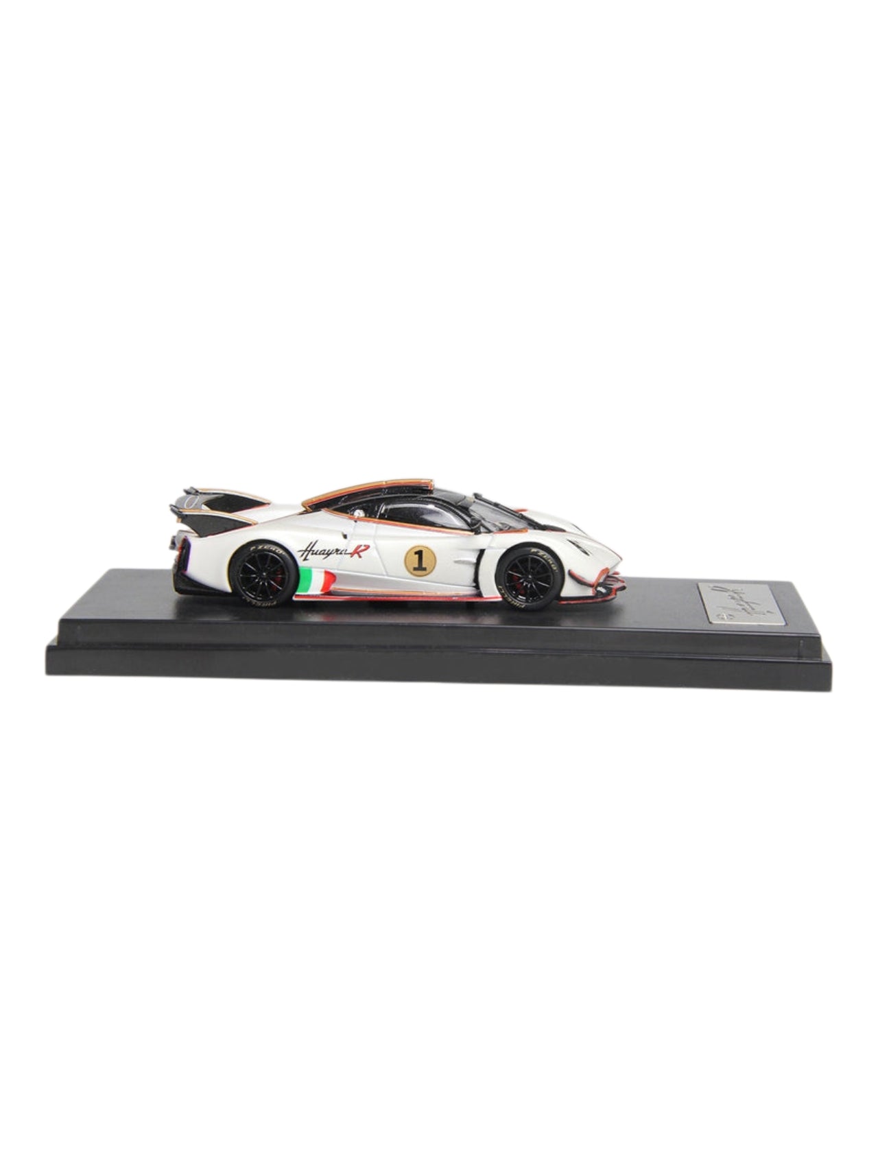 LCD Models Pagani Huayra R Imported 1:64 Scale (code-LCD64028-WH-White)
