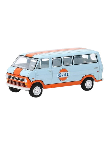 Greenlight 1972 ford club wagon & enclosed car trailer imported team transport 1:64 Scale