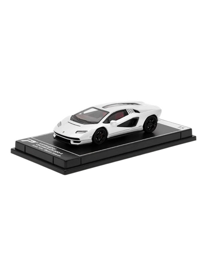 Postercars Hypercar League Collection Lamborghini  Countach LPI 800-4 1:64 Scale / Bianco Siderale (No 15)