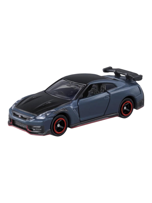 Tomica nissan GT-R nismo 1:62 scale
