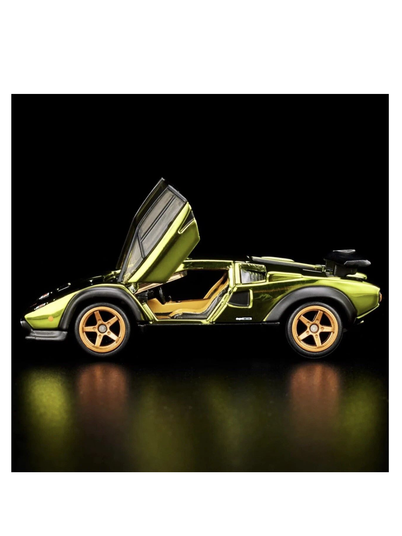HotWheels 82 Lamborghini Countach LPI 500 S RLC 1:64 Scale