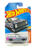 Hotwheels '83 chevy silverdo imported mainline 1:64 Scale