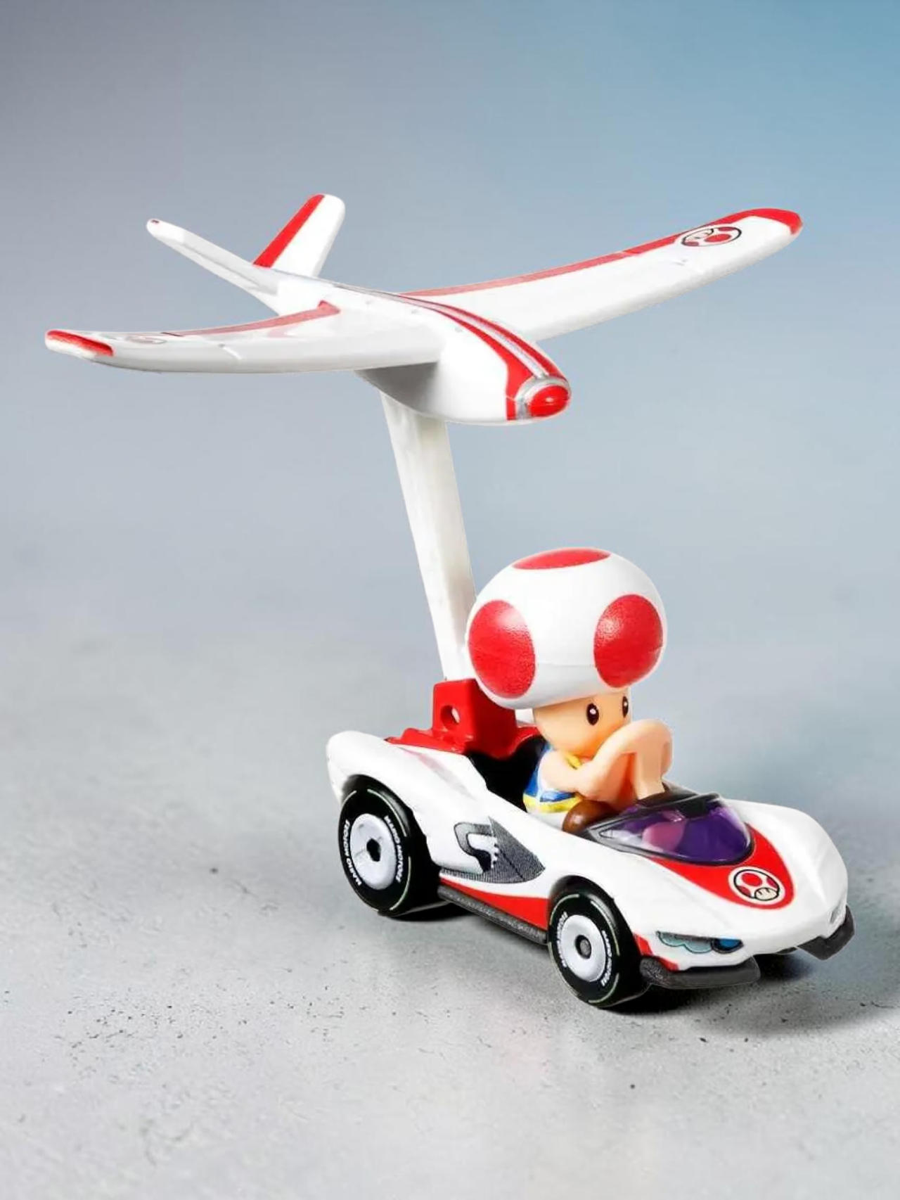 HotWheels Mariokart series Toad Standard kart Imported 1:64 Scale