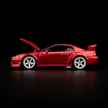 HotWheels 2000 Ford Mustang SVT Cobra R RLC 1:64 Scale (With Protector)