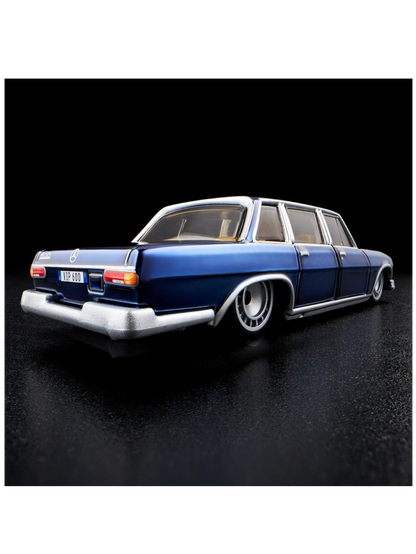 HotWheels Mercedes-Benz 600 RLC 1:64 Scale (With Acrylic Case)