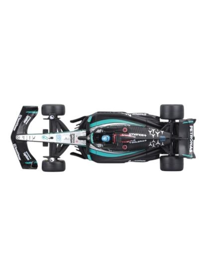 Bburago Formula 1 (F1) AMG Petronas F1W15 E Performance #63 George Russell Diecast 1:43 Scale