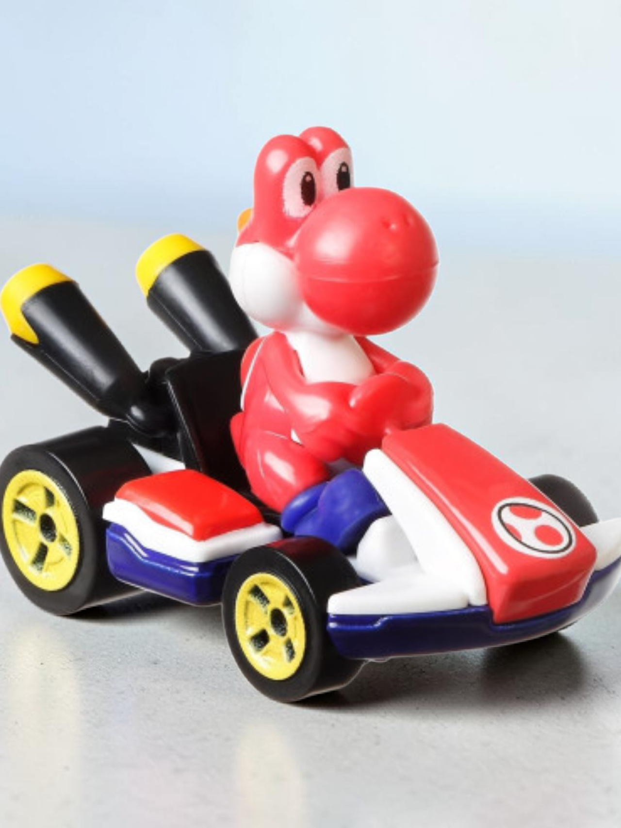 HotWheels Mariokart series Rad Yoshi Standard kart Imported 1:64 Scale
