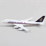 Aircraft Model Singapore Metal Airplane Model Kit Boeing 747 Diecast Aircraft Model 16cm (Code 131)