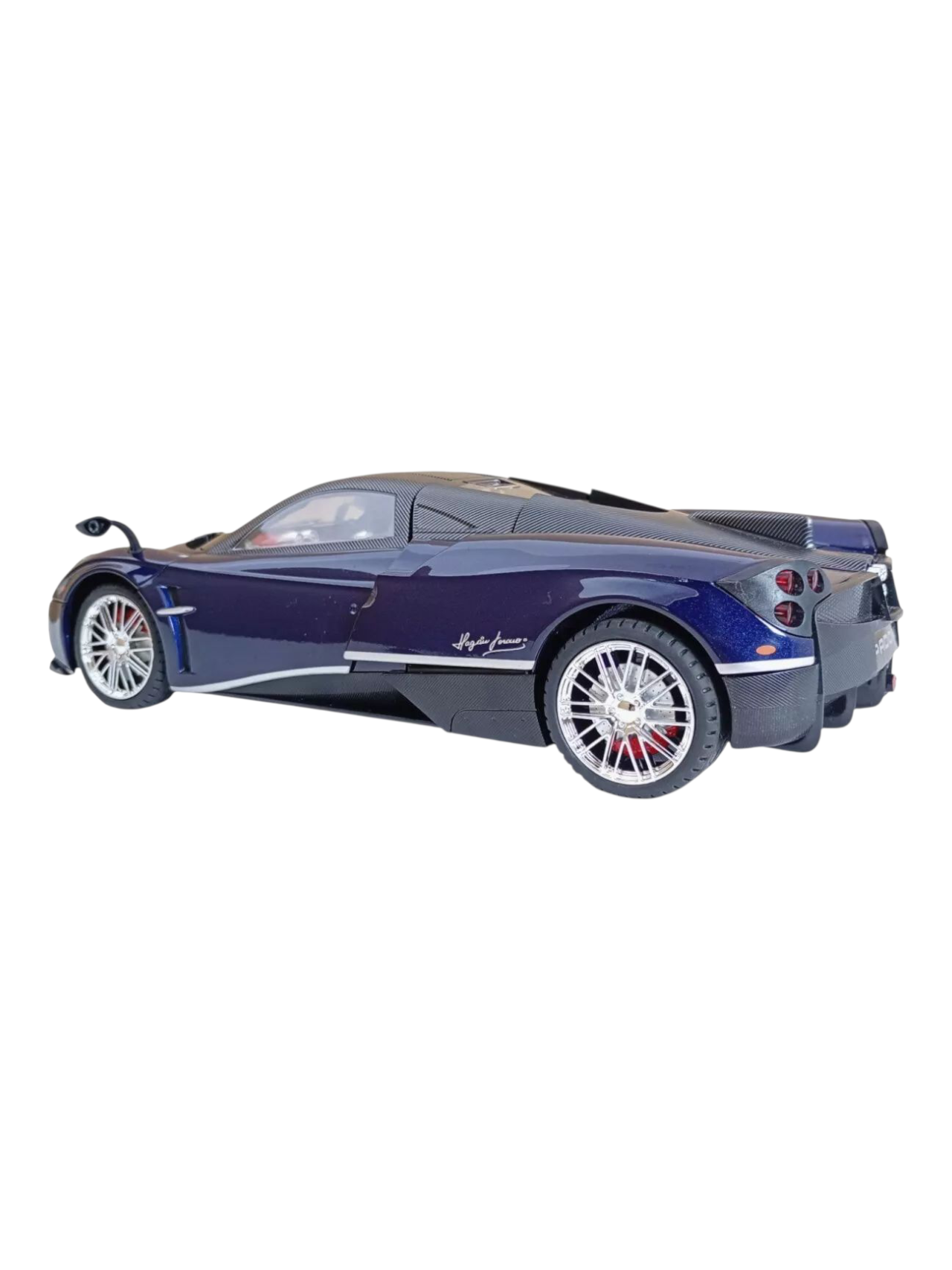 Pagani Huayra 1:18 Scale Diecast