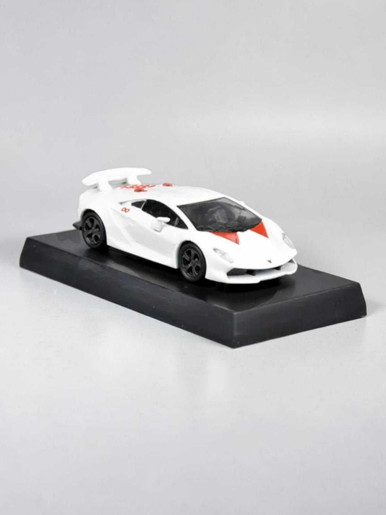 Kyosho Lamborghini sesto Elemento Imported 1:64 Scale